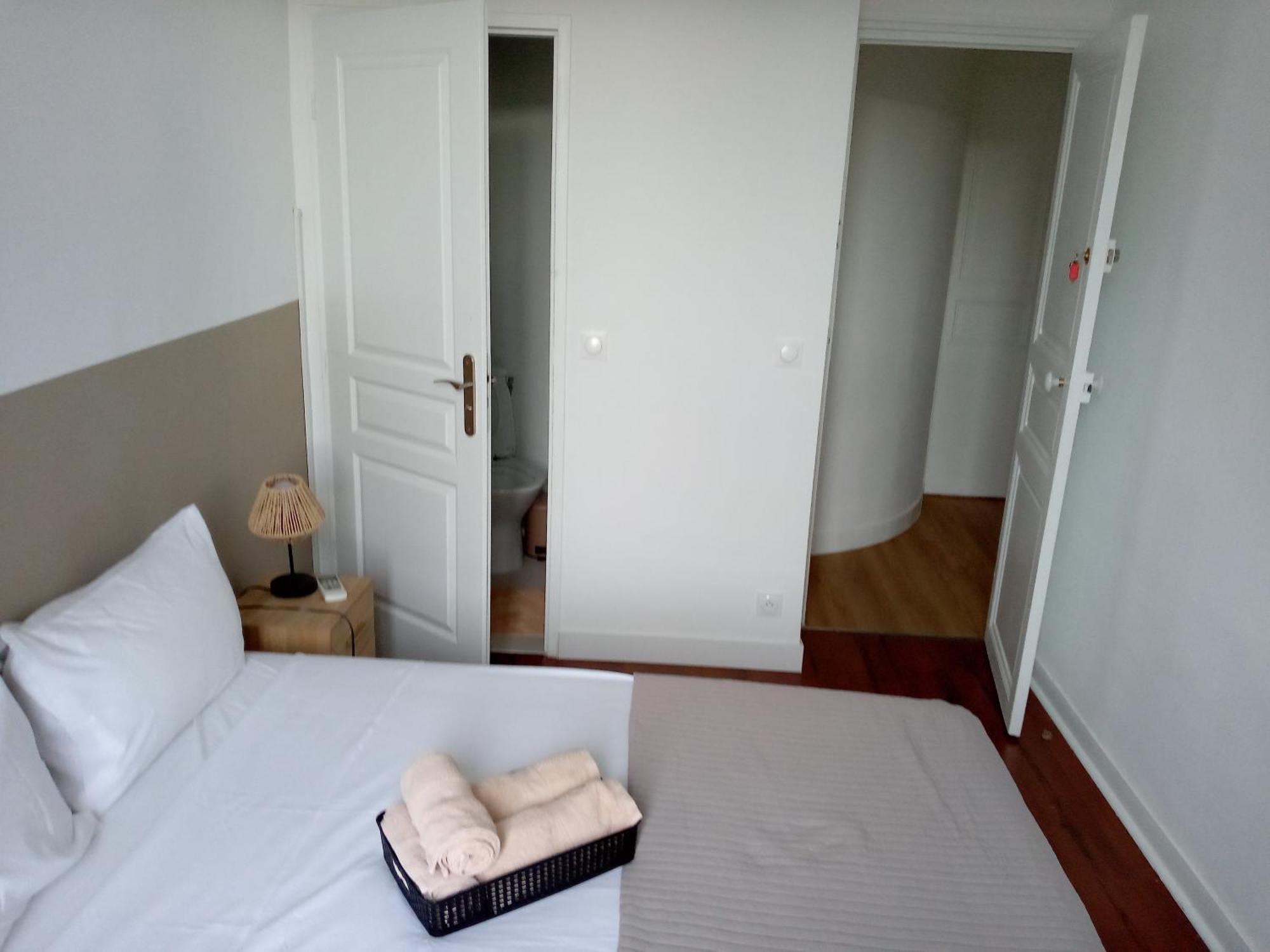 Quartier Le Plus Anime De Marseille "La Plaine Cours Julien "Chambre Avec Salle De Bain Wc Privee Integrees "Dans Appartement Eksteriør bilde